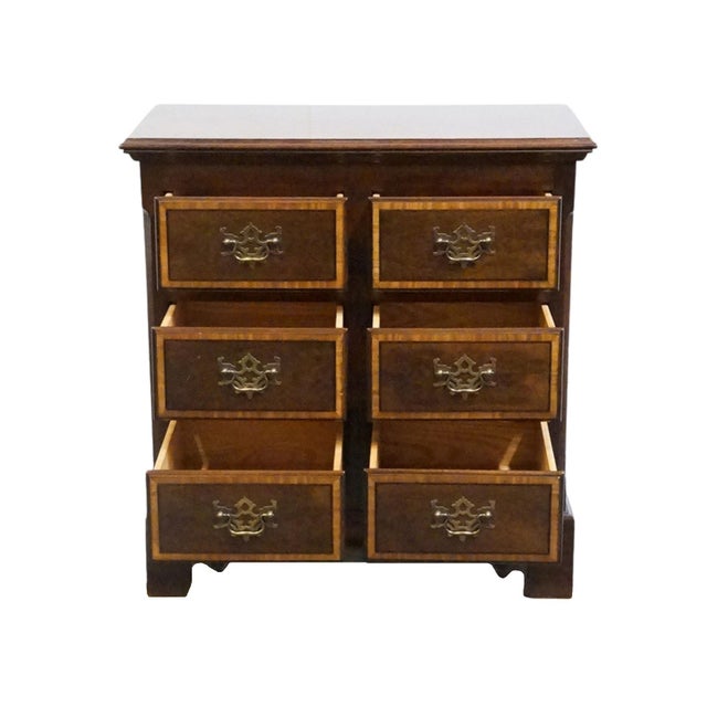 Late 20th Century High End Vintage Banded Mahogany Traditional Chippendale Style 30" Nightstand W. Jewelry Storage For Sale - Image 5 of 12