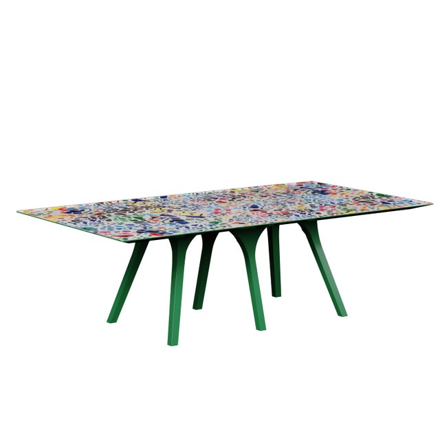 The eccentric and remarkable buildings of the Spanish artistic reference, Gaudi, inspired the Malabar designers to...