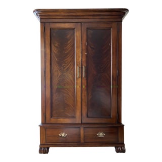 1990s Thomasville Traditional Armoire Wardrobe For Sale