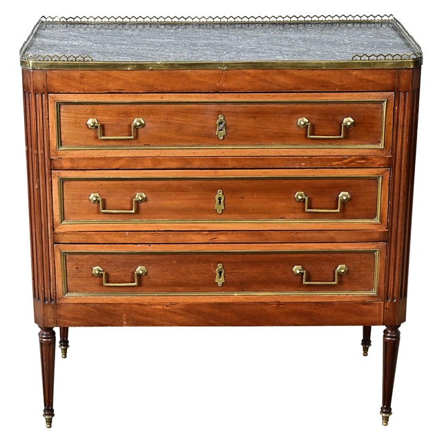French 19th Century Petite Commode with Inset Marble Top For Sale - Image 12 of 12