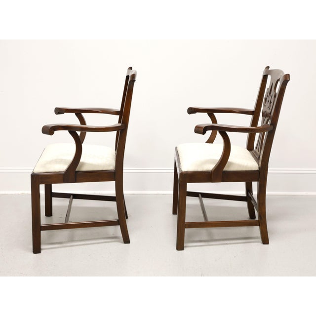 Henkel Harris 101a 29 Mahogany Chippendale Dining Armchairs - Pair For Sale In Charlotte - Image 6 of 12