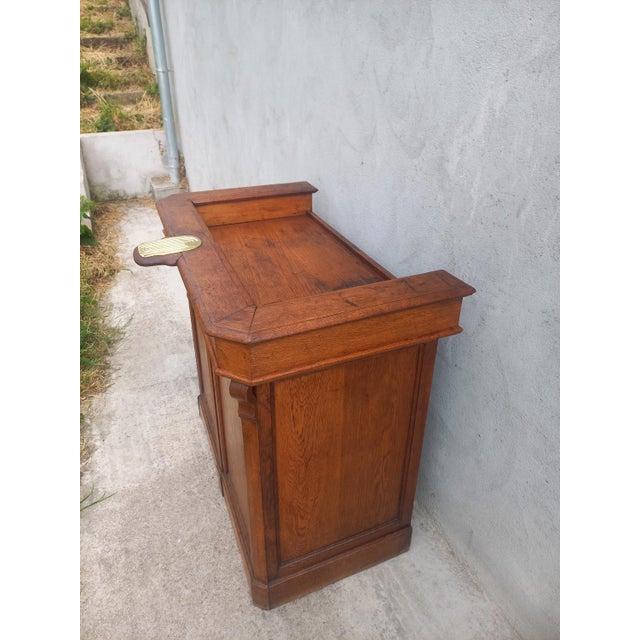 Vintage Trade Counter in Oak, 1890s For Sale - Image 14 of 18
