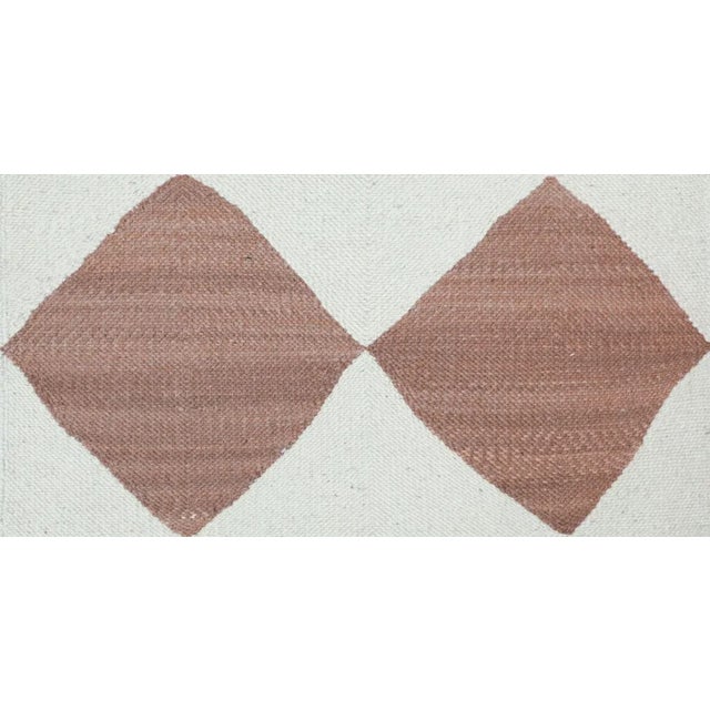 A classic checkerboard pattern meets a classic Zanafi style weave for a bold new look. Introducing our DIAMOND...