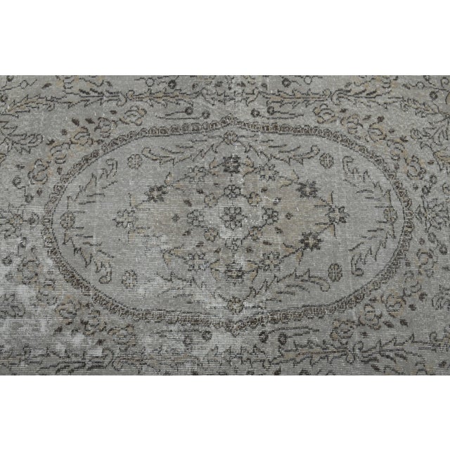 1970s Vintage Handmade Wool Cotton Grey Area Rug For Sale - Image 10 of 11