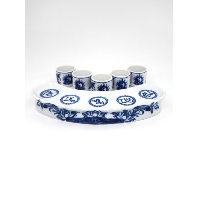 Traditional Vintage Vietnamese Blue & White Dragon & Yin-Yang Porcelain 5 Shot Glass Set With Matching Stand For Sale - Image 3 of 8