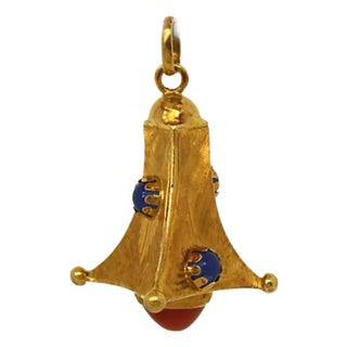 Carnelian & Chalcedony 18k Yellow Gold Lantern Charm Pendant For Sale