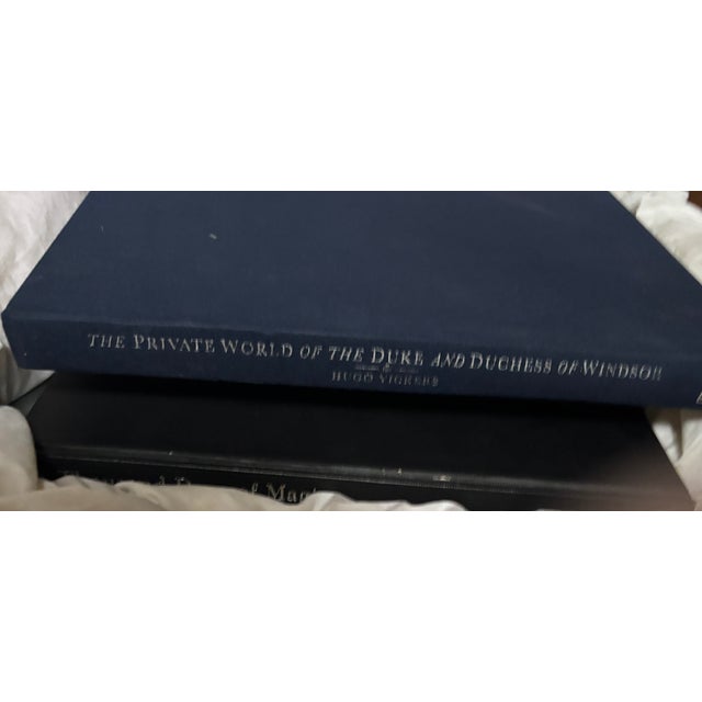 The Private World of the Duke and Duchess of Windsor by Hugo Vickers For Sale - Image 17 of 18