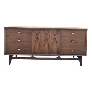 Broyhill Brasilia Long Dresser Lowboy or Credenza in Vintage Mid Century Modern Style, Attributed For Sale