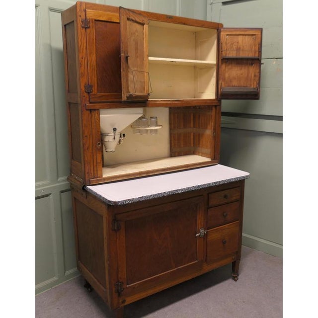 American Oak Hoosier Kitchen Cabinet by Hudson Bros, 1920 For Sale - Image 3 of 8