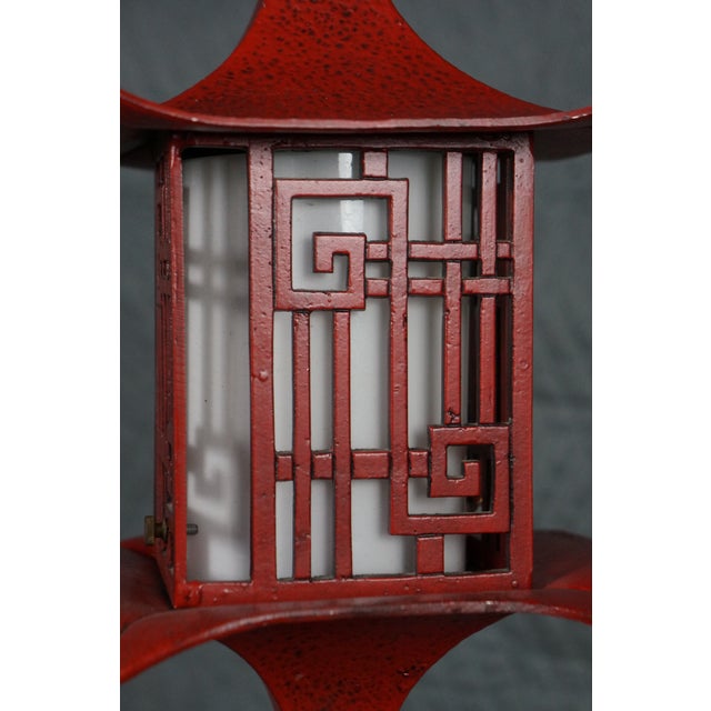Mid 20th Century 1960s Red Metal Chinoiserie Chinese Pagoda Hanging Lantern Pendant Light For Sale - Image 5 of 12