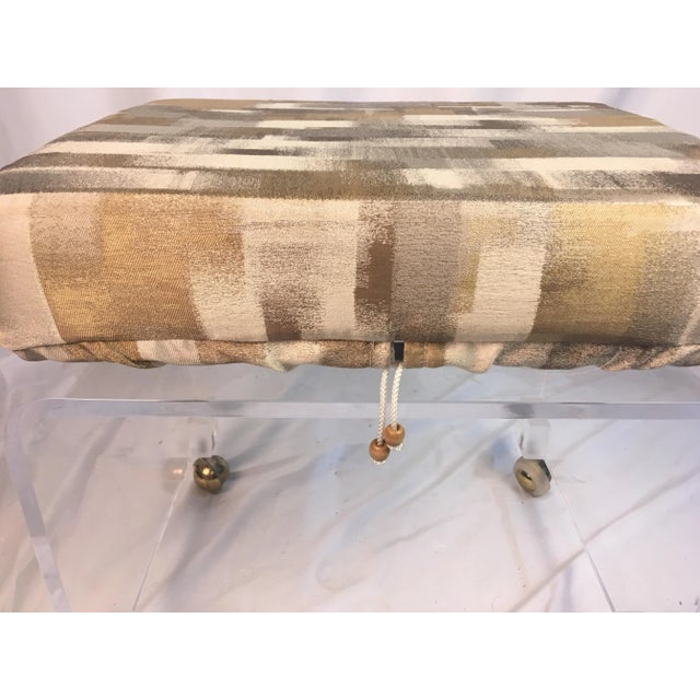 Mid-Century Modern 1960s Vintage Lucite Vanity Stool For Sale - Image 3 of 6