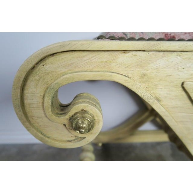 Italian Style "X" Bench W/ Chinoiserie Linen Fabric For Sale In Los Angeles - Image 6 of 10