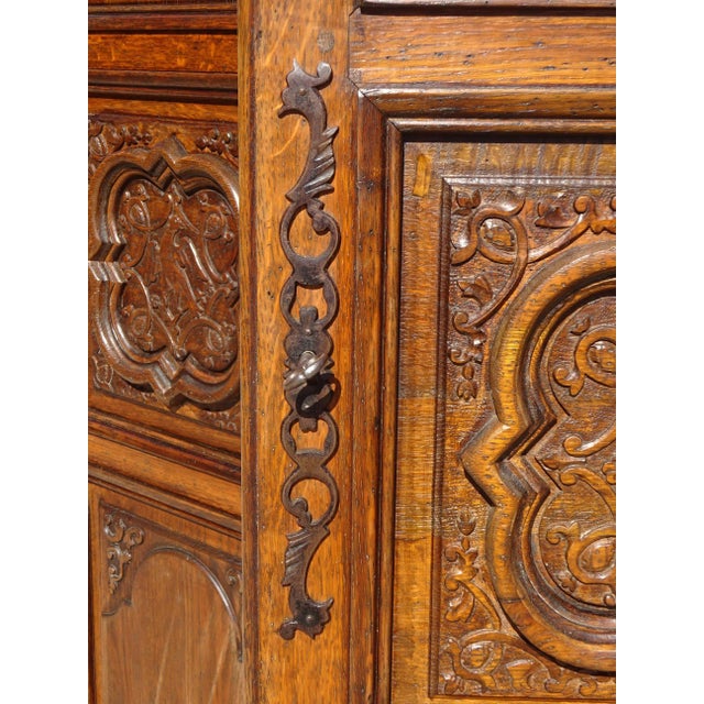 Renaissance-Style Wardrobe in Oak, 1950s For Sale - Image 15 of 18