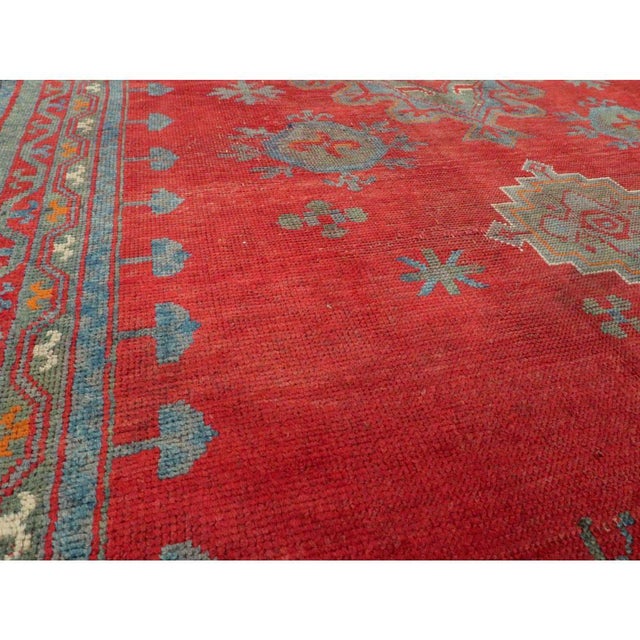Galerie Shabab Collection Early 20th Century Handmade Turkish Oushak Gallery Rug in Red For Sale In New York - Image 6 of 10