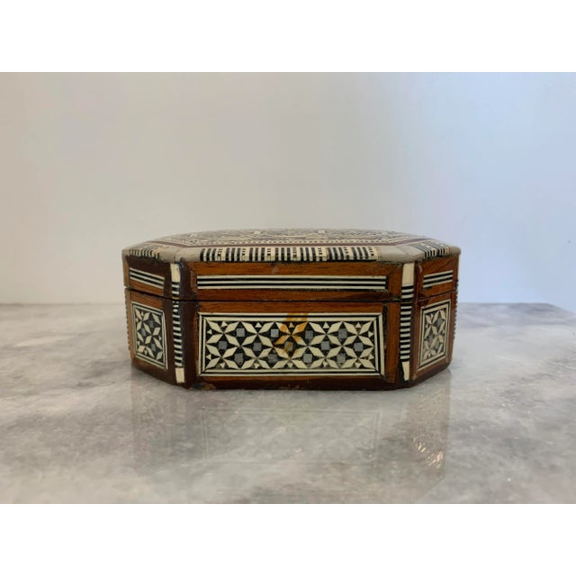 Islamic Moorish Inlaid Octagonal Box For Sale - Image 3 of 10