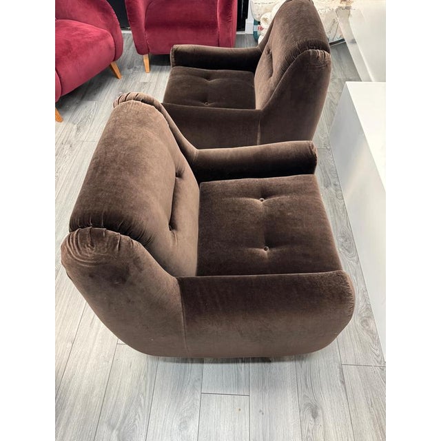 Vintage Italian Lounge Chairs in Chocolate Brown Velvet, 1970s, Set of 2 For Sale - Image 6 of 10