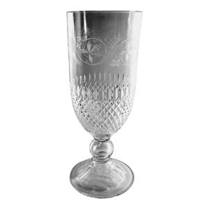 1980s Neoclassical Style Italian Chalice-Shaped Vase in Ground and Diamond Crystal