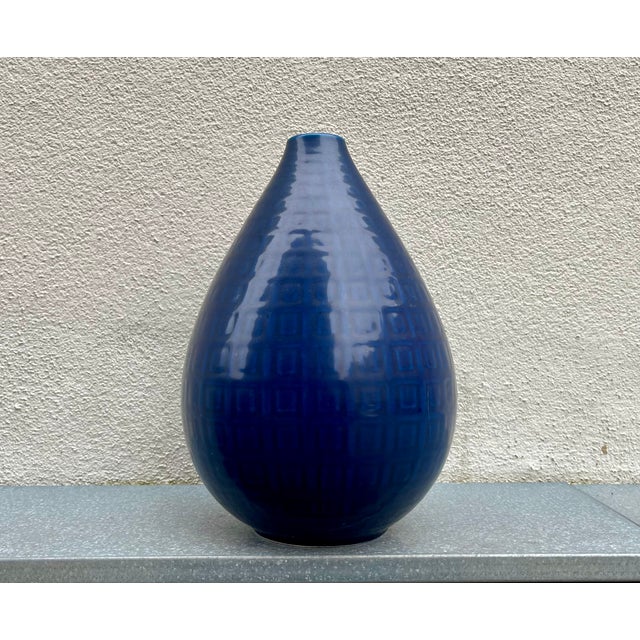 Blue Glazed Marselis Vase by Nils Thorsson for Aluminia, 1950s For Sale - Image 9 of 9