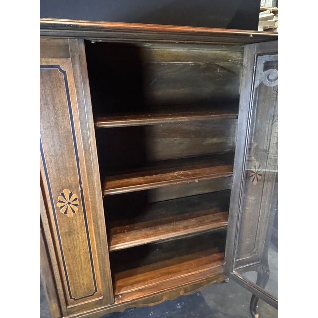 Antique Queen Anne Style Walnut Display Cabinet Bookcase Curio, C. 1920s For Sale - Image 12 of 13