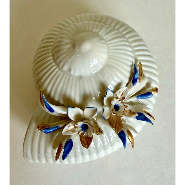 This charming vintage Italian Capodimonte porcelain trinket box dates to the later mid 20th century, likely the 1960s, and...