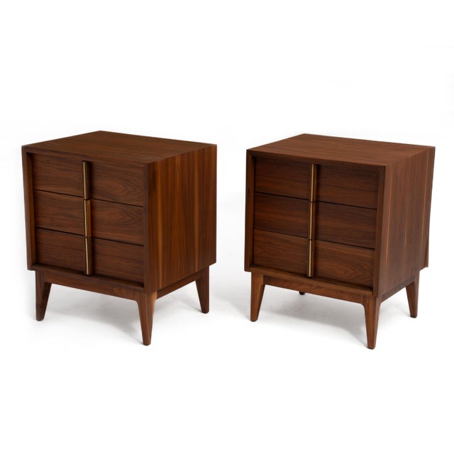 American of Martinsville Mid Century Walnut Nightstands Brass Accent Restored - A Pair For Sale In Philadelphia - Image 6 of 13