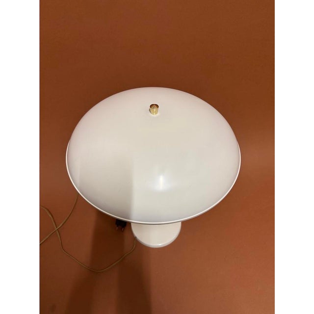 1930s White Bakelite Table Lamp, 1930 For Sale - Image 5 of 9