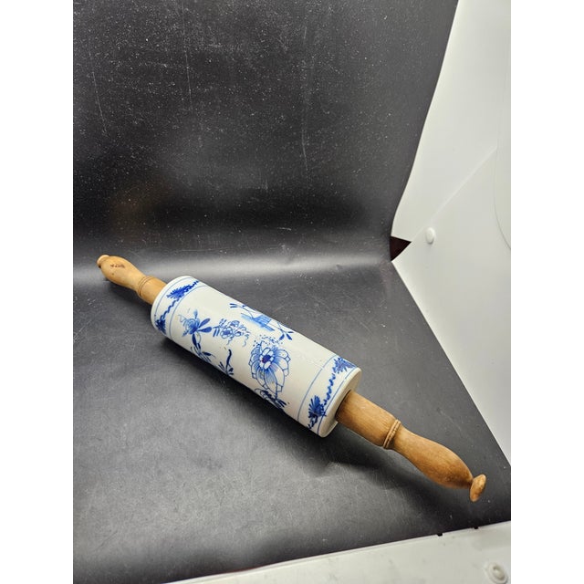 Rustic European Antique Meissen Germany Blue Onion Vine Rolling Pin 15" Porcelain Wood Handle For Sale - Image 3 of 5