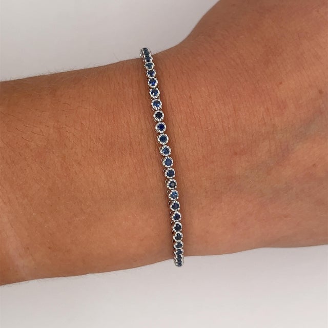 2020s Natural 1.5 Carat Blue Sapphire in 14k White Gold Ball Style Tennis Bracelet For Sale - Image 5 of 5