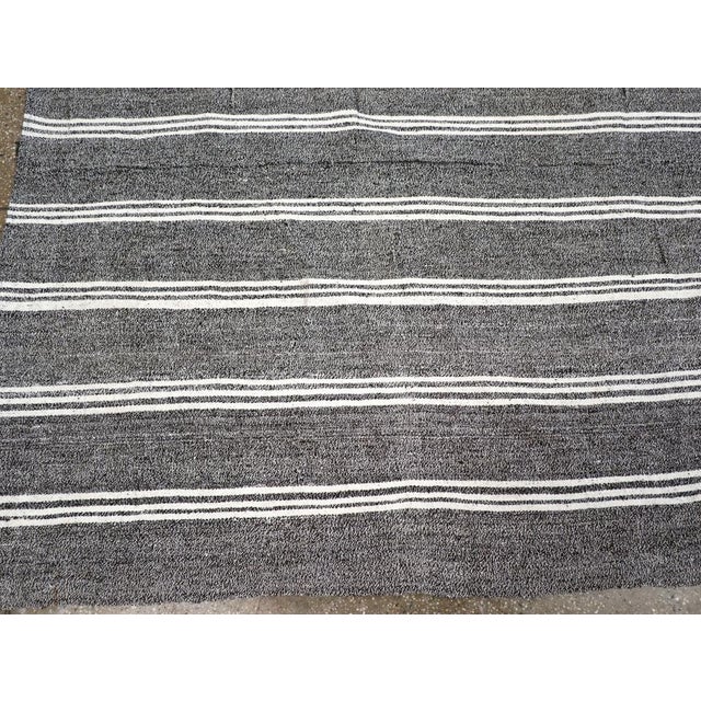 Mid 20th Century Galerie Shabab Collection Mid-20th Century Turkish Flatweave Small Room Size Rug For Sale - Image 5 of 8