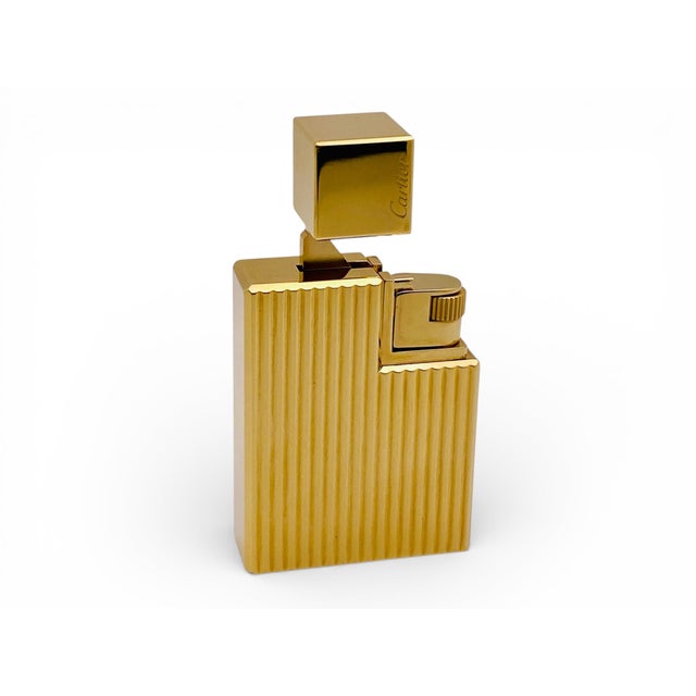 Contemporary Gold-Plated Pocket Lighter with Engine-Turned Decoration from Cartier For Sale - Image 3 of 16