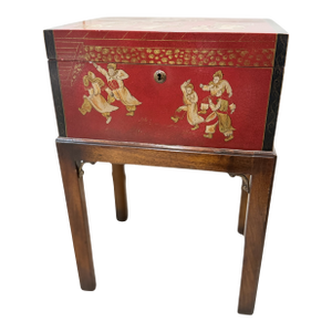 Vintage Chinoiserie Red Lacquer Box on Stand