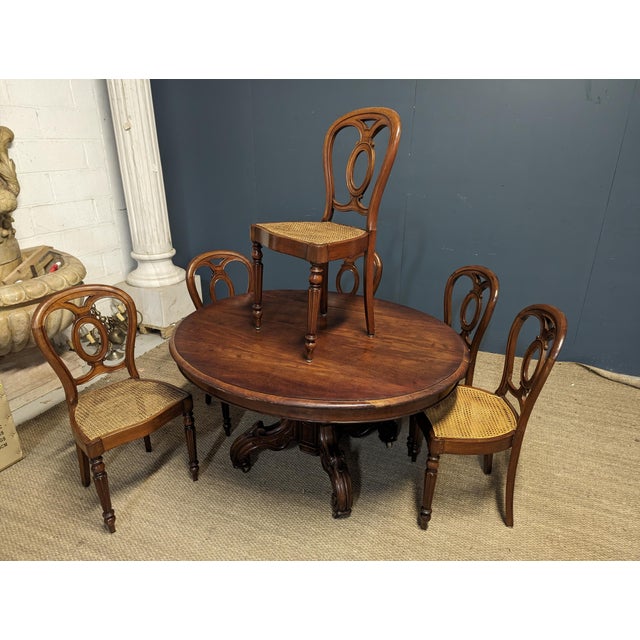 Napoleon III Table and Chairs, Set of 7, in Very Good conditions.