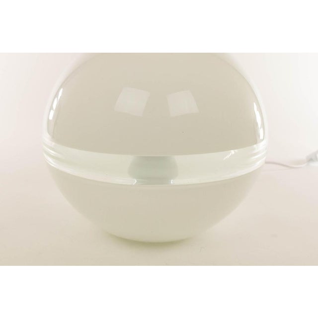 Metal White Lt 230 Table Lamp by Carlo Nason for a.v. Mazzega, 1970s For Sale - Image 7 of 9