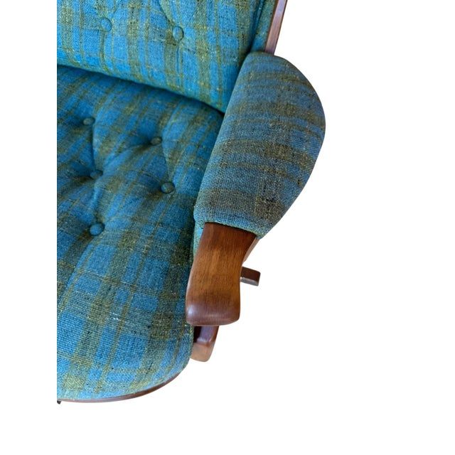 1960s Heywood-Wakefield Danish Modern Walnut Wingback Lounge Chair & Swivel Ottoman For Sale - Image 14 of 16