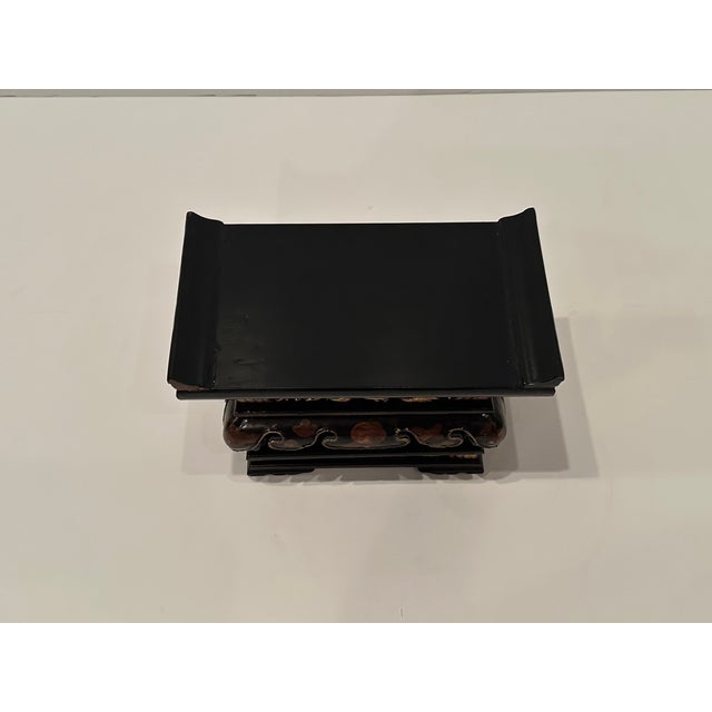 Chinese Laquered Stand With Gilt Decoration For Sale In Philadelphia - Image 6 of 12