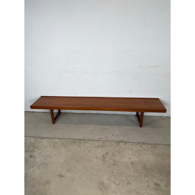 The Krobo bench is one of the canonical objects of Norwegian mid-century design — a piece so resolved in its simplicity...