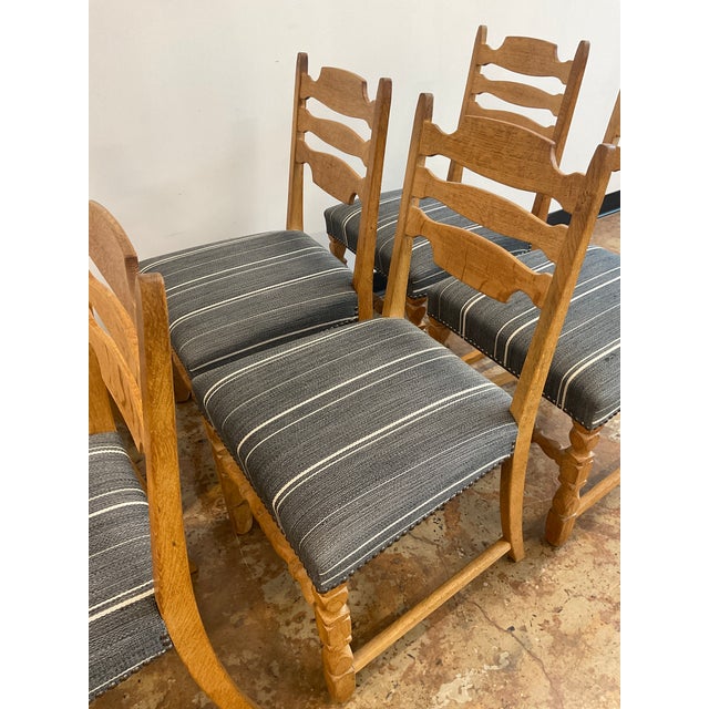 Six Razorback Oak Dining Chairs in the Style of Henning Kjærnulf, Denmark, 1960s For Sale - Image 14 of 16