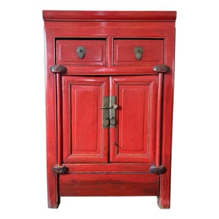 Antique Chinese Lacquered Cabinet, 19th Century Qing Dynasty For Sale