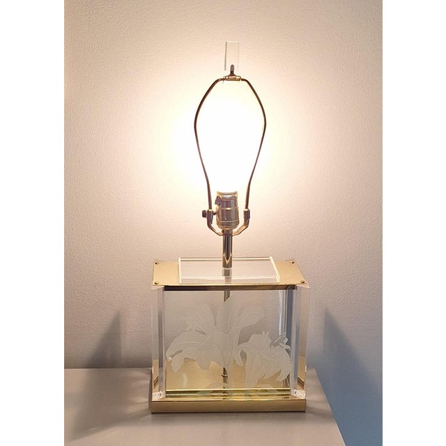 Fredrick Ramond Fredrick Ramond Signed Lucite & Brass Etched Lily Table Lamp Base With Original Finial 1980s For Sale - Image 4 of 7
