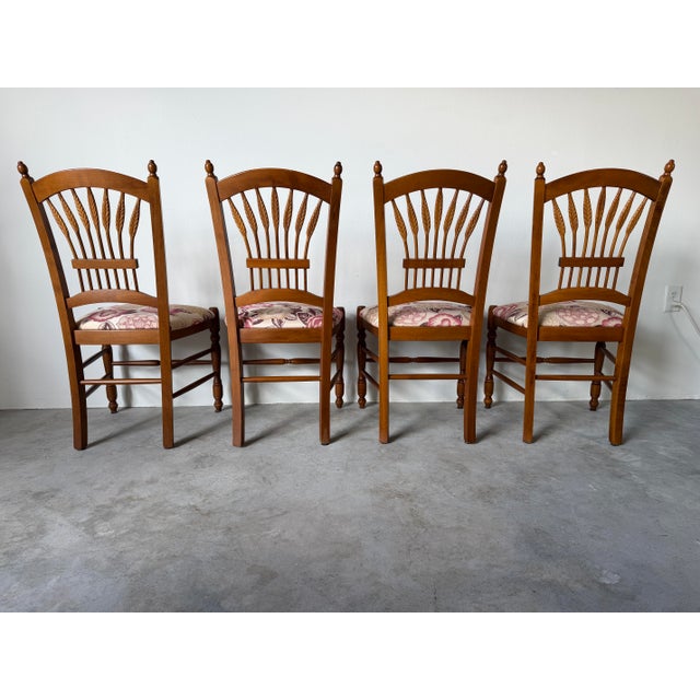 Vintage Italian Country French Provincial Wheat Sheaf Back Dining Chairs – Set of 6 For Sale - Image 4 of 12