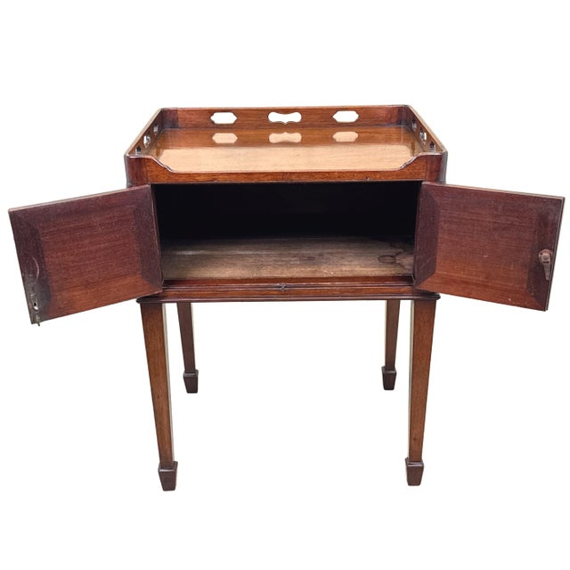 Wood 18th Century Georgian Mahogany Night Table, 1770s For Sale - Image 7 of 12