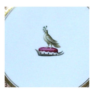 Flight, Barr & Barr Worcester Porcelain Armorial Plate, Crest of Pullar Circa 1830 For Sale