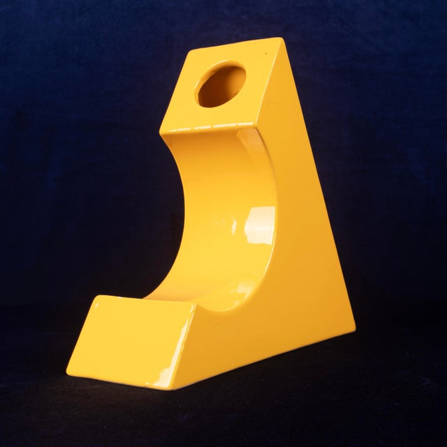 Ceramic Italian Space Age Sculptural Yellow Glazed Ceramic Vase, 1970s For Sale - Image 7 of 18