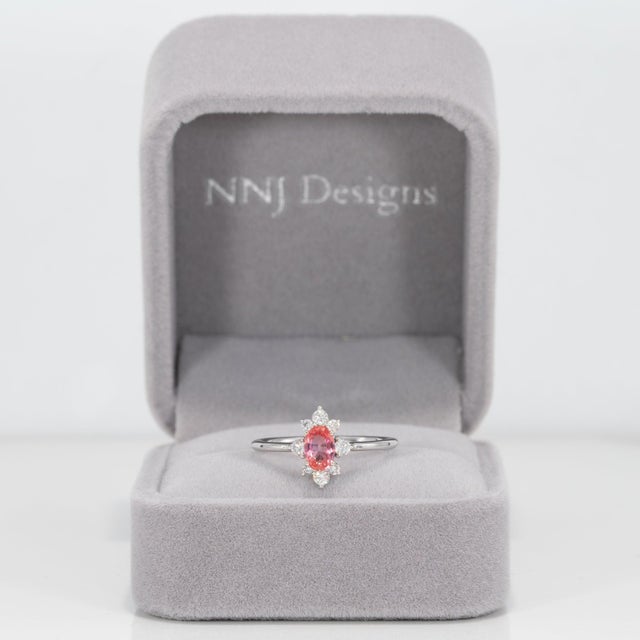 Modern Aaa Padparadscha Sapphire Ring With Natural Diamonds: Solid 14k Gold, Oval 6x4mm, Size 6.75 For Sale - Image 3 of 9