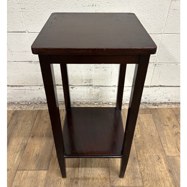 Mid 20th Century Vintage Nelson Matter Furniture Co Mission Arts and Crafts Lamp Table Nightstand For Sale - Image 5 of 9