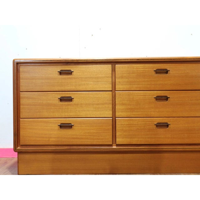 Mid Century Modern Vintage Teak Dresser Bank of Drawers Chest For Sale - Image 9 of 15