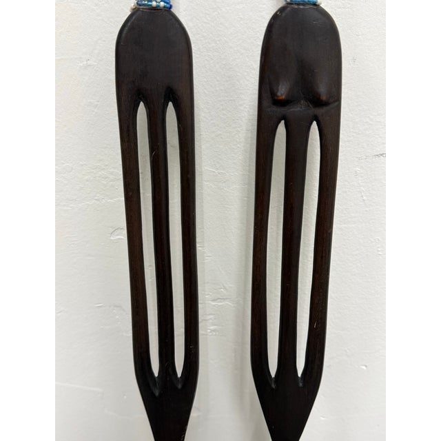 Nyamwezi Beaded Wood Figures, Pair For Sale - Image 11 of 12