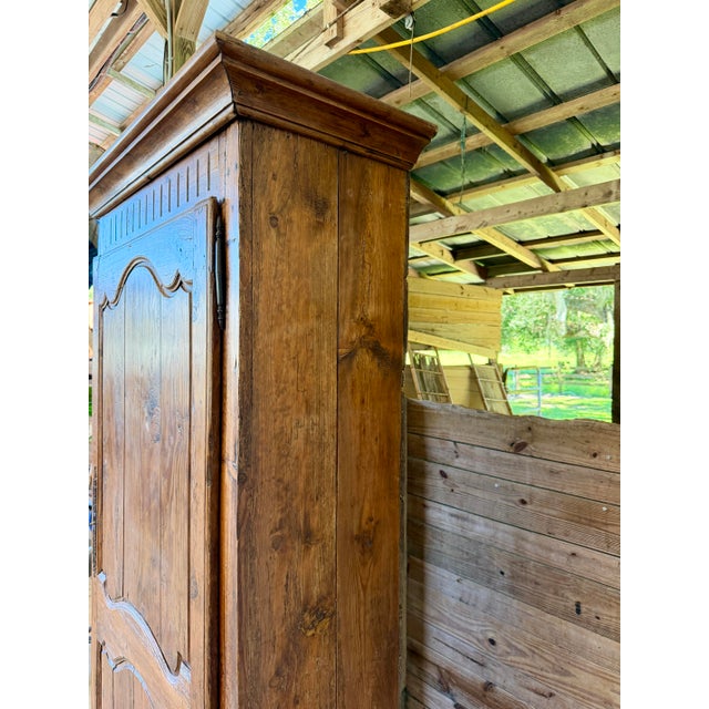 French Provincial 18th Century French Provincial Bonnetière Armoire, Circa 1780 For Sale - Image 3 of 12