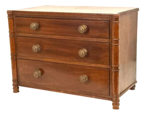 Small Regency Mahogany Chest of Drawers, 1820s