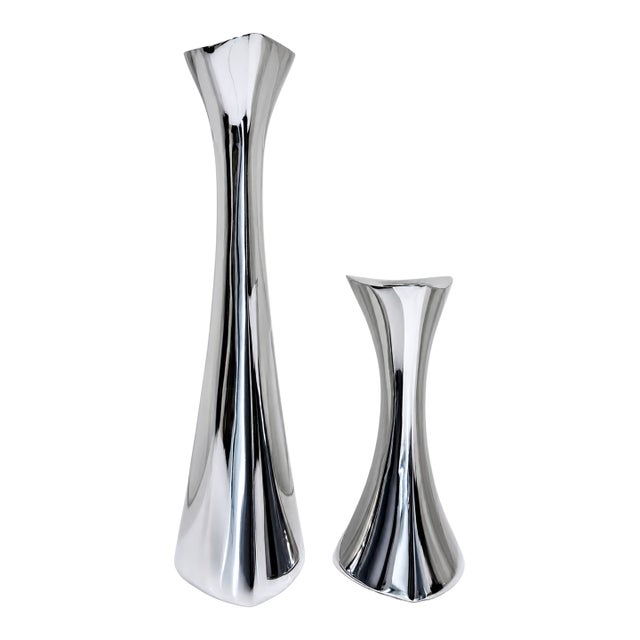 1960s Mid-Century Modern Nambé Aluminum Candlestick Pair – Sculptural Tri-Corner Candle Holders For Sale